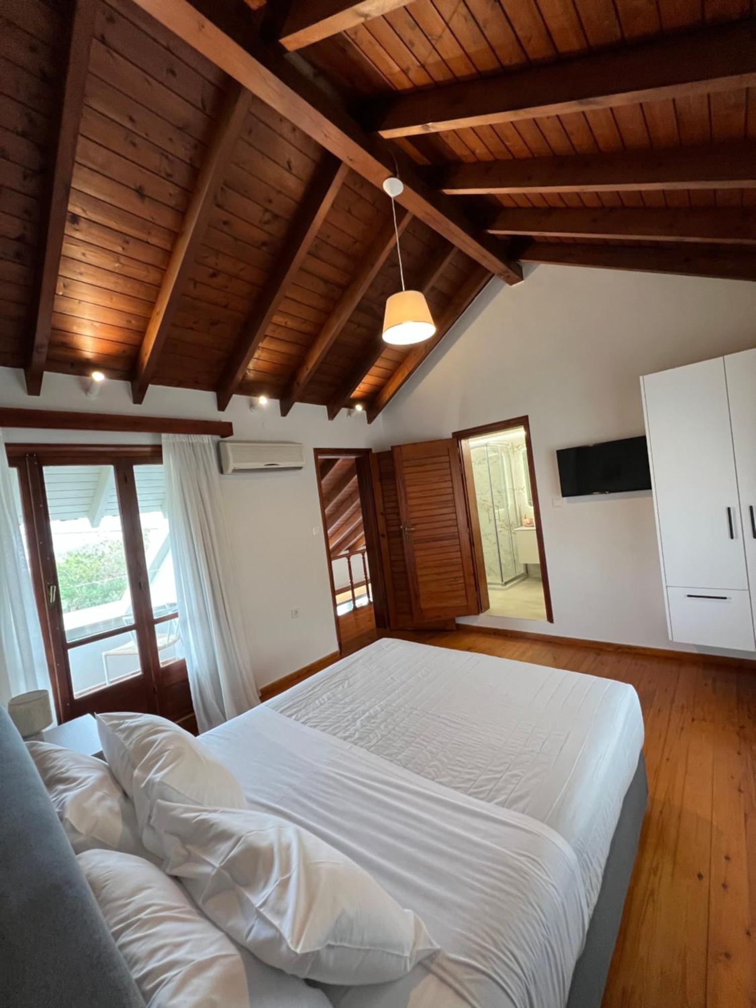 Chania Living Stories Villa With Piano エクステリア 写真