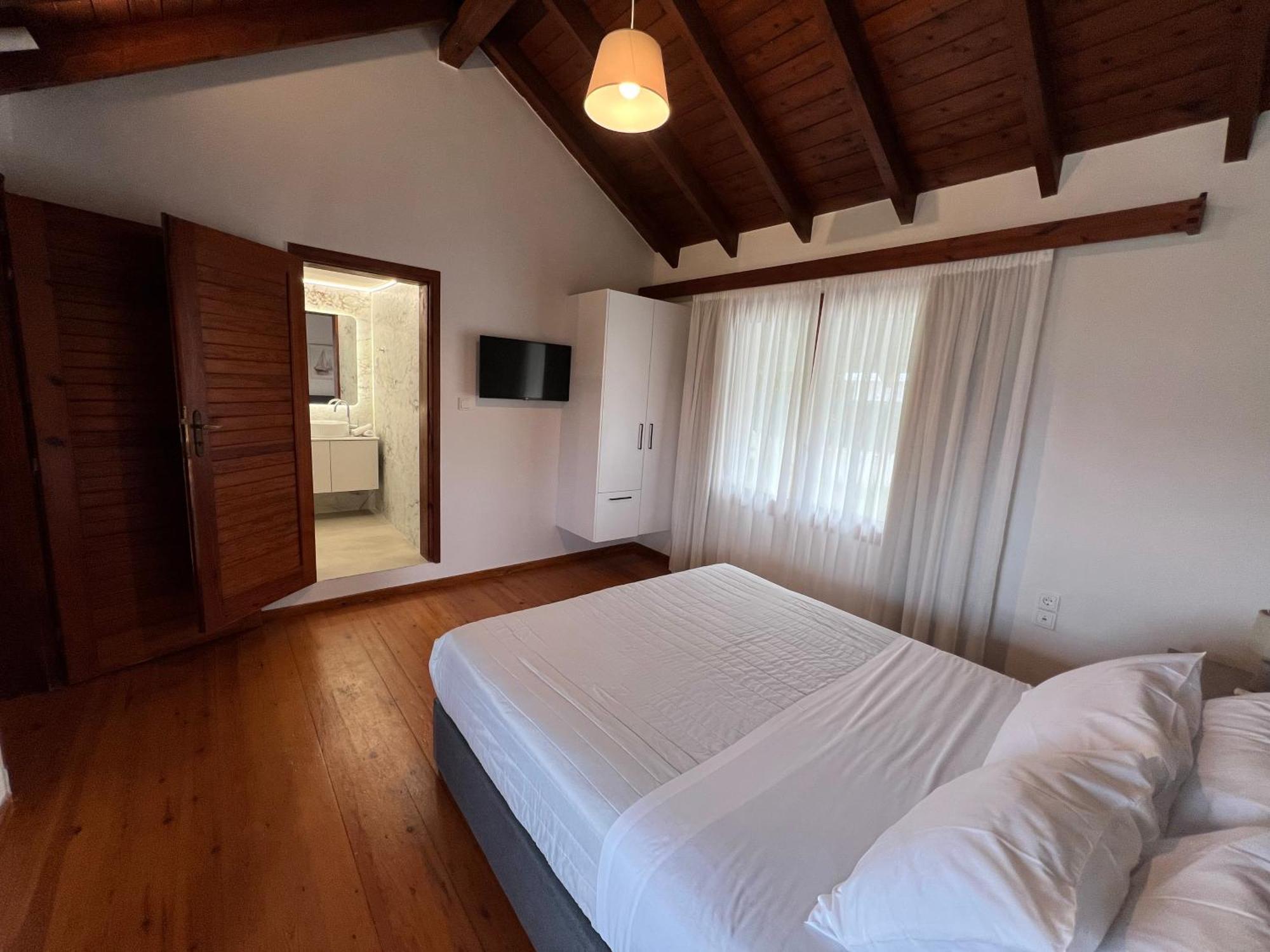 Chania Living Stories Villa With Piano エクステリア 写真